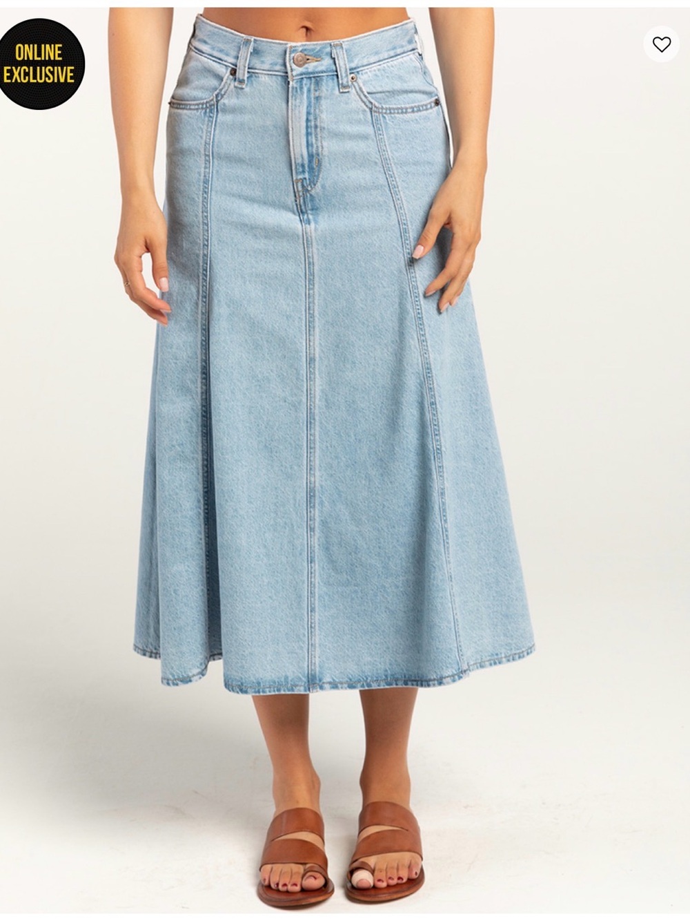 Levi's Fit and Flare Denim Skirt NWT - Picture 2 of 5